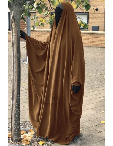 Big Jilbab Saoudien Umm Hafsa Col V - Kanel-jilbab med V-ringning-Maktaba-Ahloulhadith