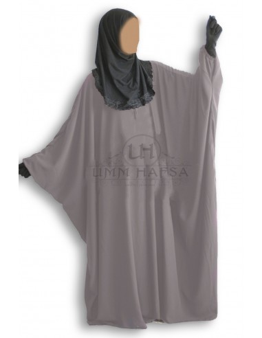 Umm Hafsa "Caviary Luxe" abaya med fjäril - Taupe-Abaya Umm Hafsa-Maktaba-Ahloulhadith