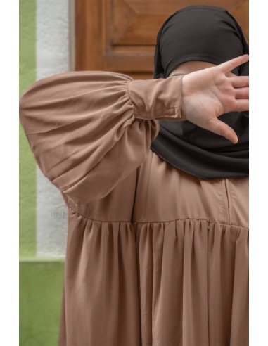 Hafsa abaya med klips - Camel-Abaya Umm Hafsa-Maktaba-Ahloulhadith