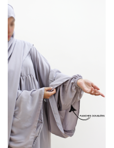 Abaya Malika av Umm Hafsa -... 2